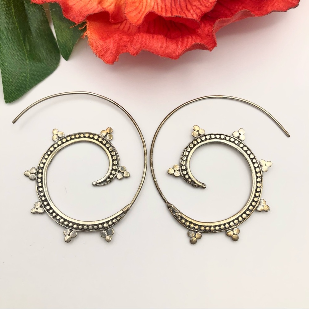 Vintage STERLING Silver Bali Spiral Earrings